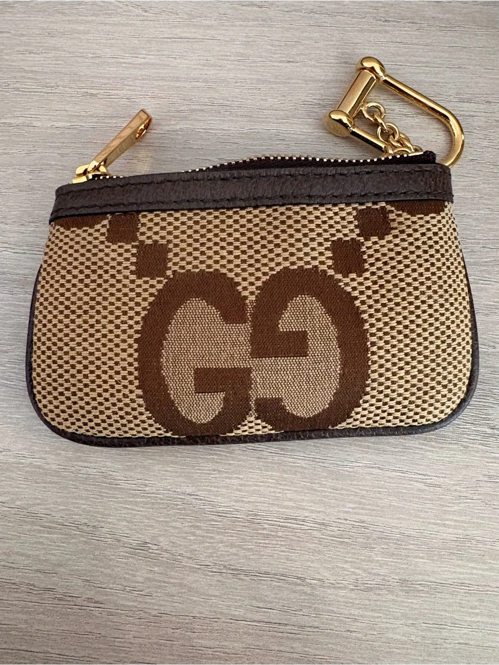 Gucci excellent barely